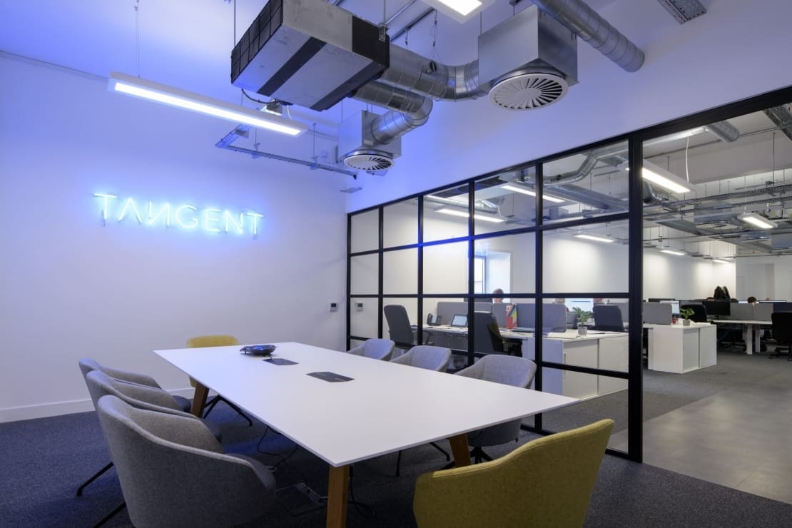 Feature lighting enhancing brand for Tangent